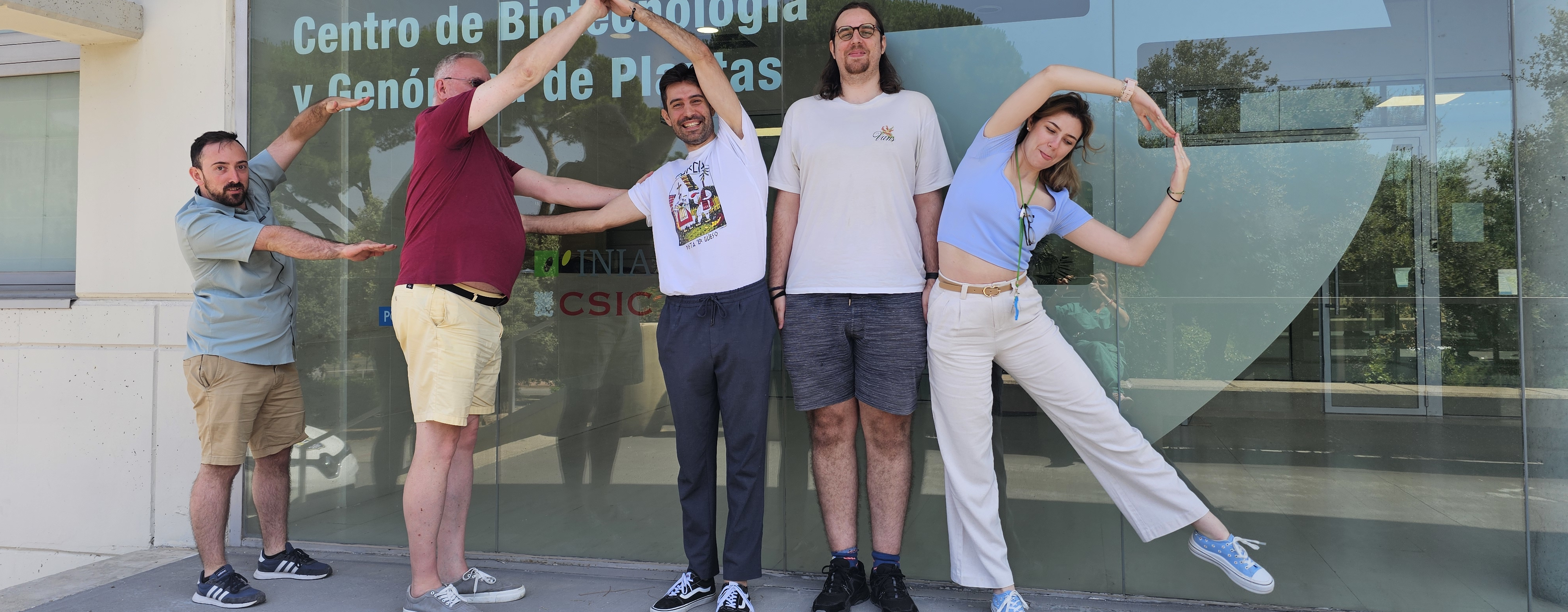 silly picture of the lab members